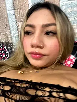 Vicky-Nova online show from November 19, 4:12 am