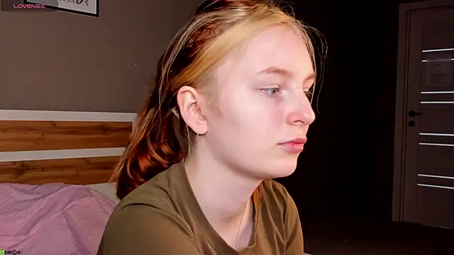 AngelWisee online show from June 30, 3:06 am