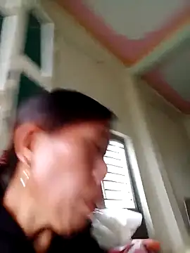 bella-la online show from December 20, 6:17 am