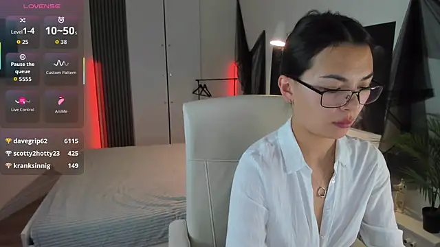 AsianAlis online show from November 17, 2:51 pm