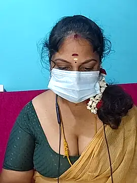 deepikasree143 online show from November 25, 7:26 pm