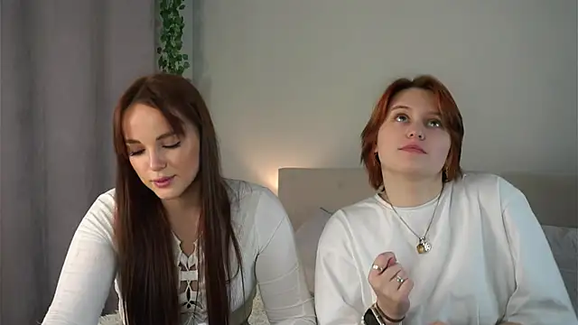 AnnamariaVansteenwyk online show from October 30, 8:49 am