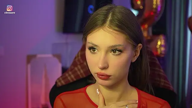 Cleose online show from March 26, 7:10 am