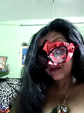 LOVE  RANI online show from March 8, 8:46 pm