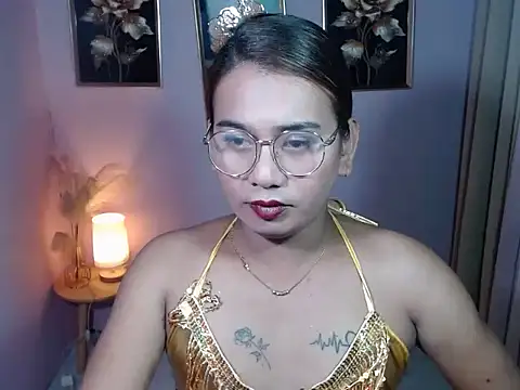 exoticashly online show from November 6, 11:27 am