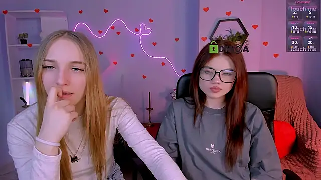 isabel wave online show from February 28, 8:19 pm