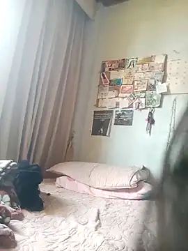 Skay bluee online show from November 30, 2:10 pm