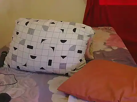 sexy-Halo online show from November 3, 3:05 pm