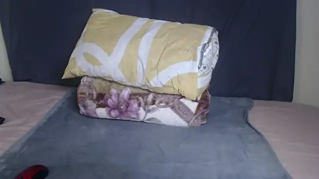 MarbleGoddess96 online show from November 17, 7:47 pm