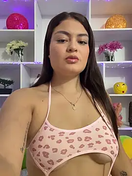 Itskari  online show from November 22, 2:36 am