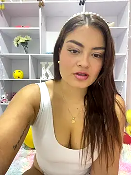 Itskari  online show from November 16, 3:30 am