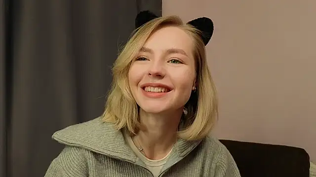 BaileyBernos online show from November 17, 9:21 am