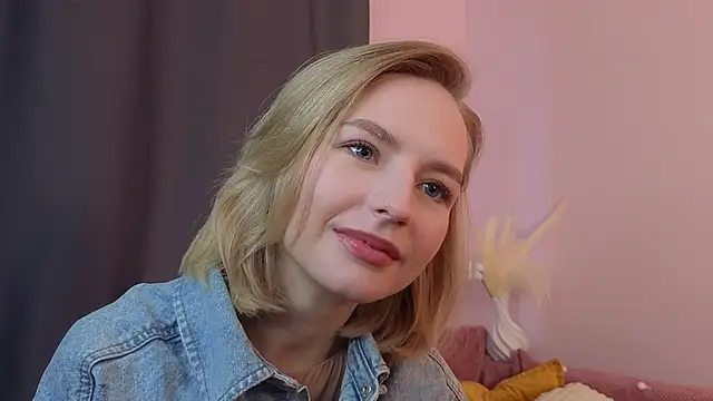 BaileyBernos online show from November 10, 9:37 am