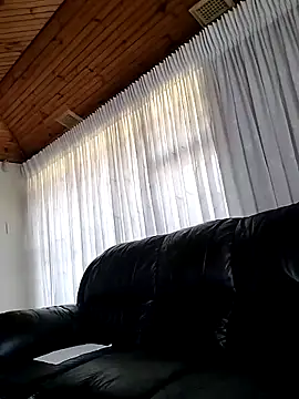 Fancy-Face26 online show from November 26, 1:23 pm