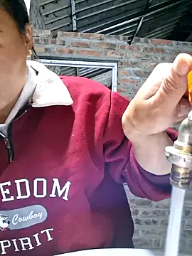 soccute online show from November 13, 12:31 am