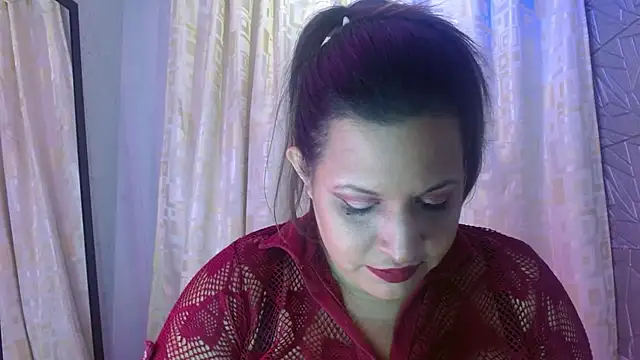 Camille Sinclair online show from November 21, 2:35 am