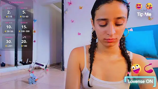 Juliet 1  online show from November 7, 5:40 pm