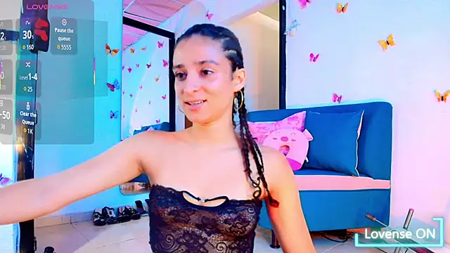 Juliet 1  online show from November 30, 5:39 pm