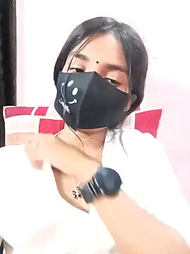 Sanaya Queen19 online show from November 22, 5:37 pm