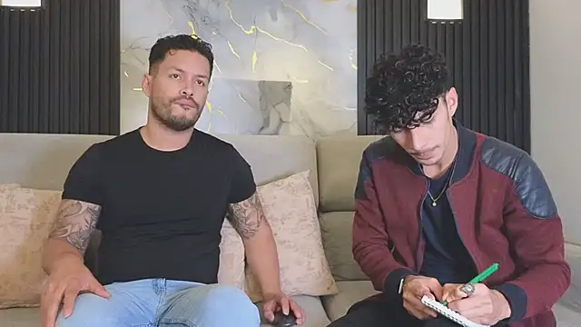 boysonfiree online show from November 14, 11:43 am