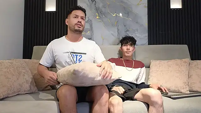 boysonfiree online show from November 13, 11:42 am