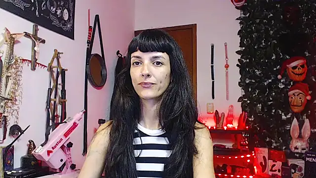 CarrieBurton online show from November 20, 3:57 pm