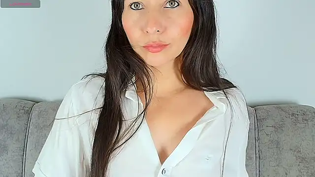 alana pink95 online show from November 3, 10:08 am