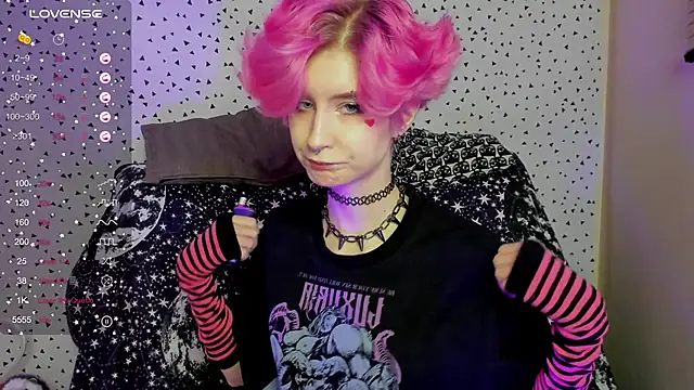 Angel Julles online show from February 13, 5:03 pm