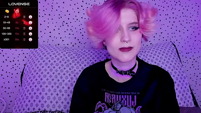 Angel Julles online show from July 11, 10:15 am