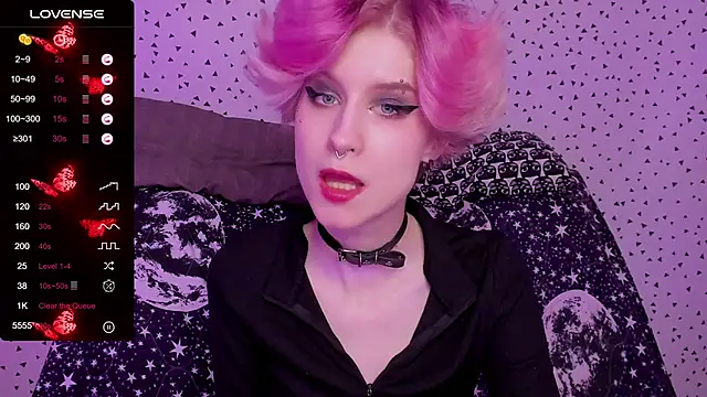 Angel Julles online show from May 14, 6:14 pm