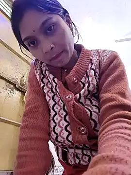 Cute Arushi online show from December 4, 7:25 pm