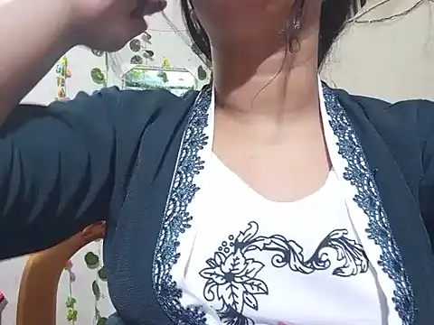 Nancy queen001 online show from November 24, 1:40 am