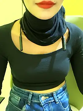 Sexy Adaye online show from November 16, 6:30 pm