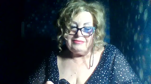 Milaniya606 online show from December 4, 4:30 pm