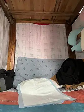 daaqnn online show from February 28, 4:23 am