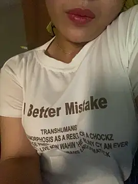 Ngoclan2k online show from November 17, 5:30 am