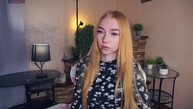 TariHedrix online show from November 25, 7:32 am