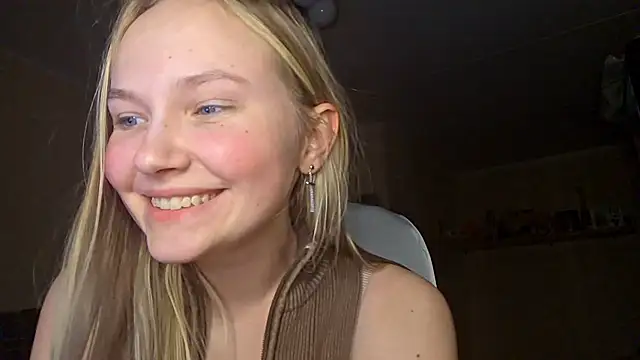 KarinRobertson online show from March 2, 4:03 pm