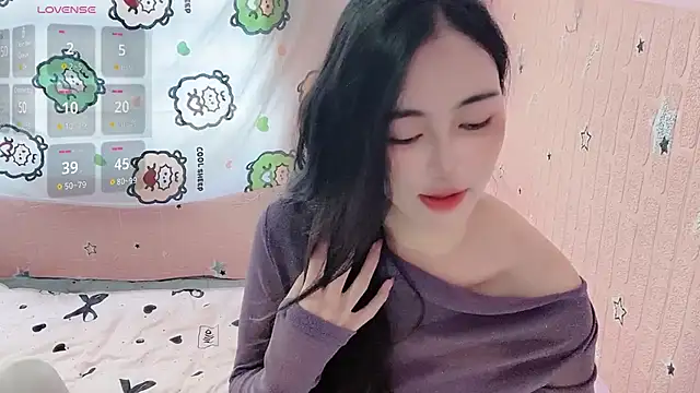 U-Ukitten online show from November 27, 6:05 am