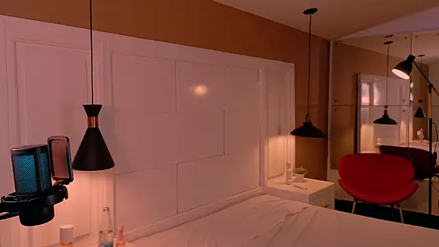 Raven444 online show from November 10, 11:33 pm