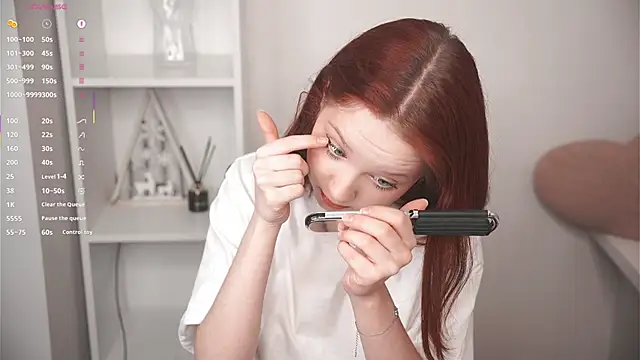 MaisieStarlight online show from February 15, 4:17 pm