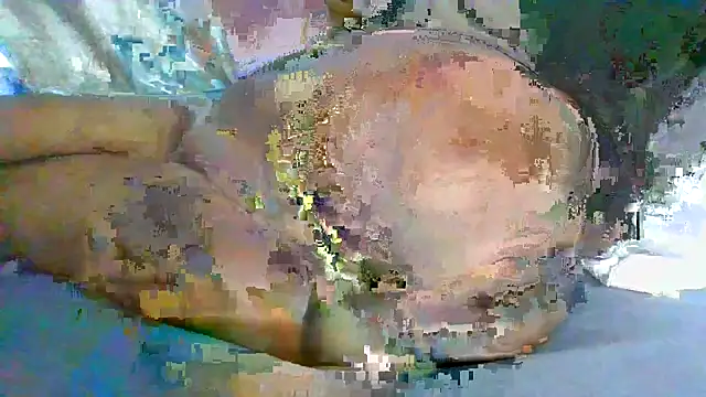 laikly online show from March 1, 6:29 pm