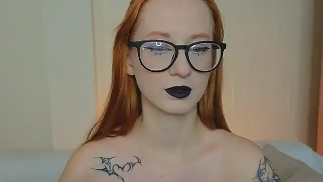 WICKEDEMBER online show from January 13, 1:55 am