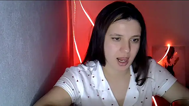 KiraHoney online show from February 8, 10:01 pm