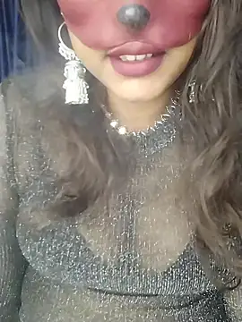 SEXYY TRANSY WITH GIRL online show from December 18, 1:05 pm