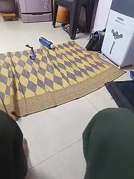 Lailamajnu1996 online show from February 14, 12:51 pm