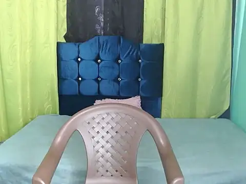 Andrea04 hot online show from November 29, 7:29 pm