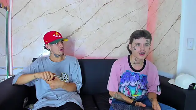 Kevinperlas online show from November 26, 8:21 pm