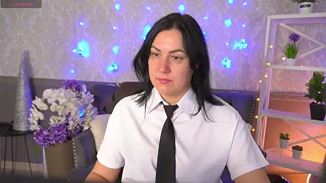 VelvetLuck online show from January 12, 1:38 pm