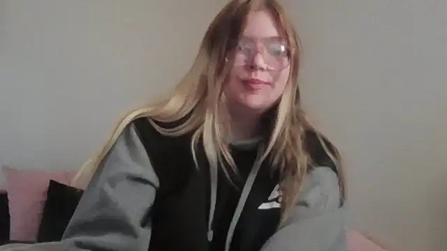 borderline mutt online show from November 17, 7:14 pm